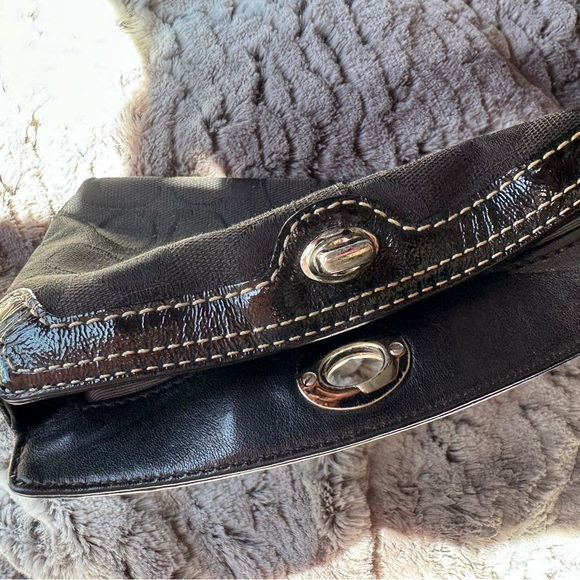 Black Coach Wallet - Picture 3 of 4